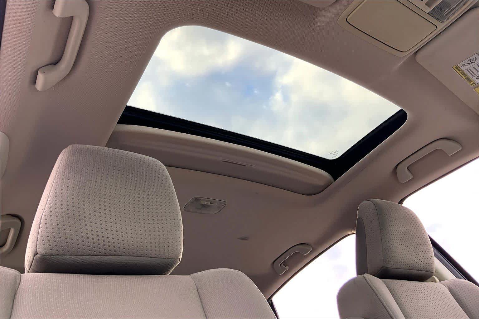 Used 2014 Honda CR-V EX image 14
