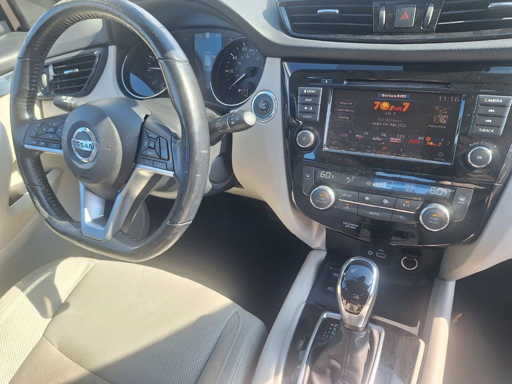 Used 2022 Nissan Rogue Sport SL image 29