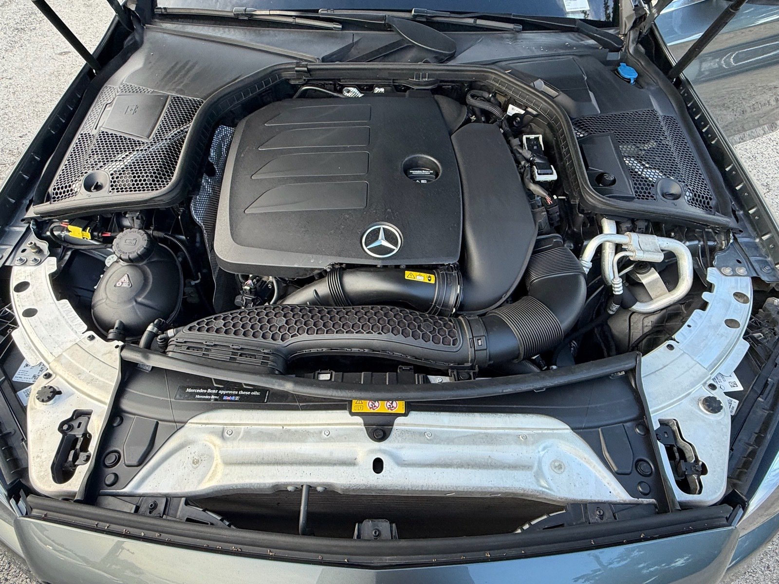 Used 2019 Mercedes-Benz C 300 4MATIC Sedan image 20