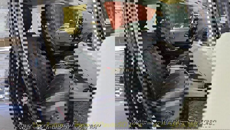 Used 2019 Chrysler Pacifica Limited image 20