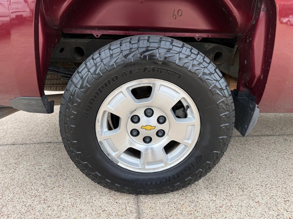 Used 2015 Chevrolet Silverado 1500 W/T w/ Trailering Package AWD/4WD image 13