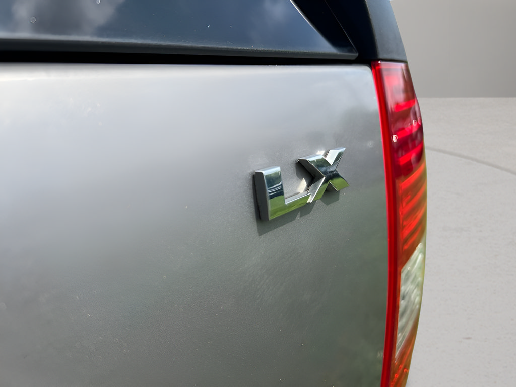 Used 2008 Kia Sportage LX FWD image 29