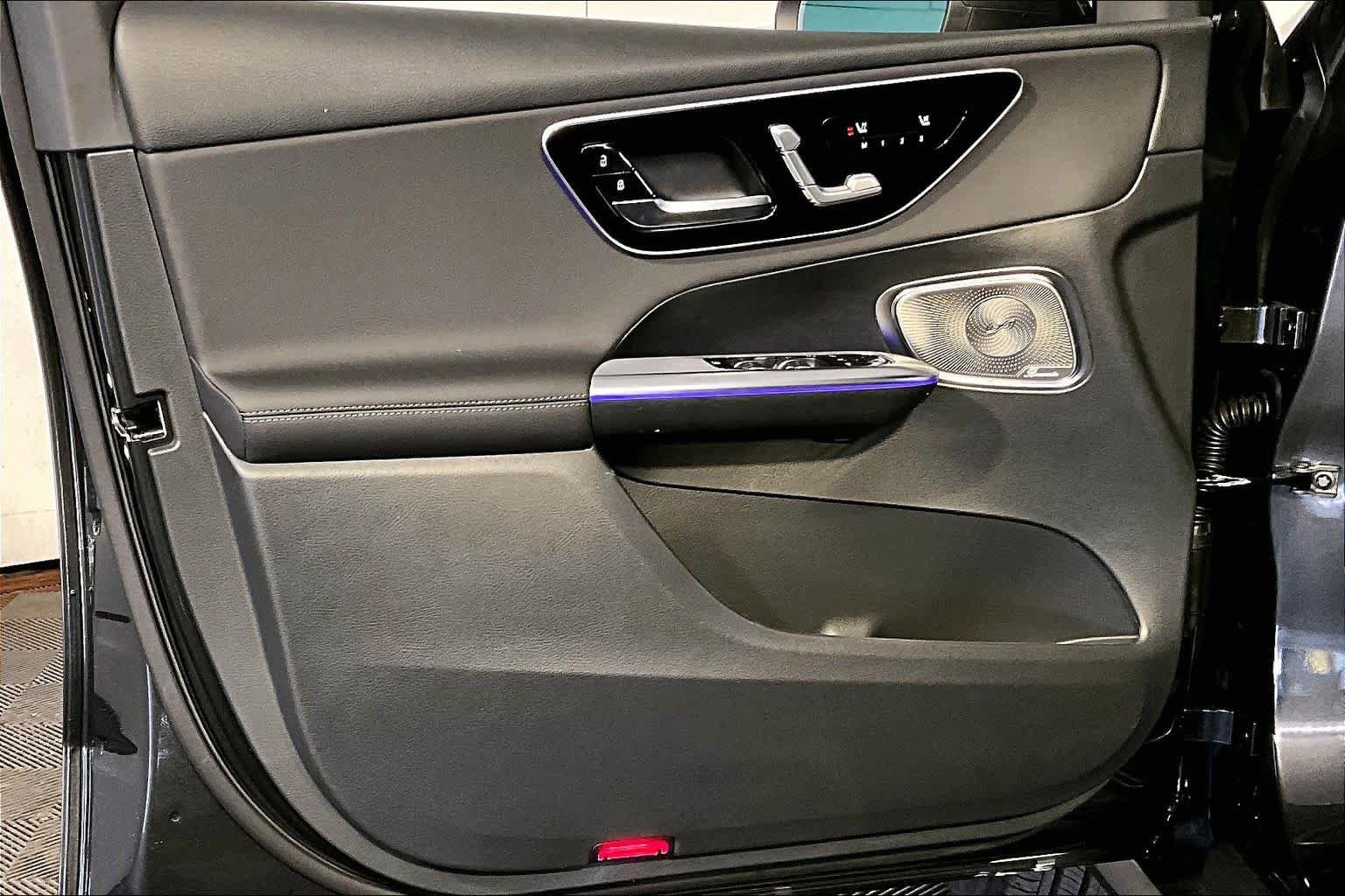 New 2026 Mercedes-Benz GLC 300 4MATIC image 11