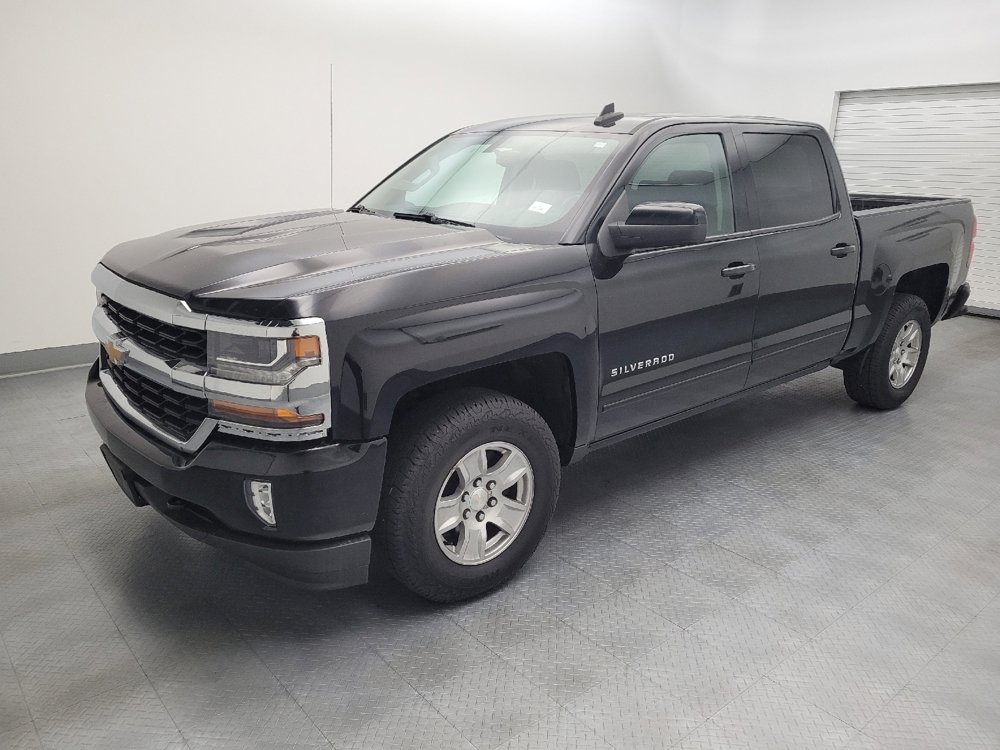 Used 2017 Chevrolet Silverado 1500 LT w/ All Star Edition AWD/4WD image 2