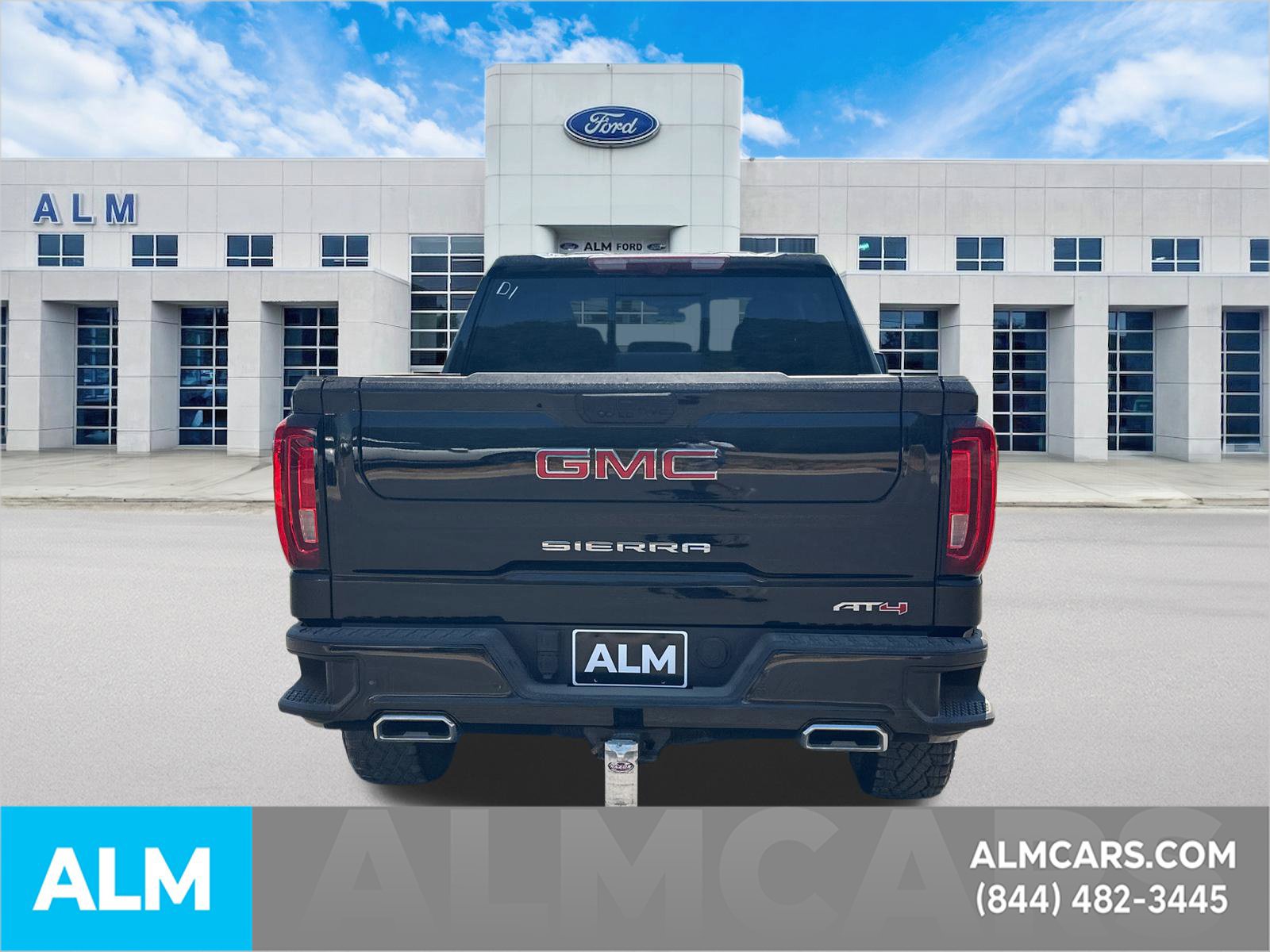 Used 2024 GMC Sierra 1500 AT4 w/ Technology Package AWD/4WD image 6