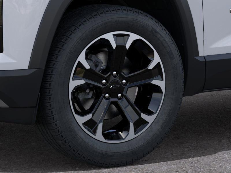 New 2026 Chevrolet Equinox LT image 2