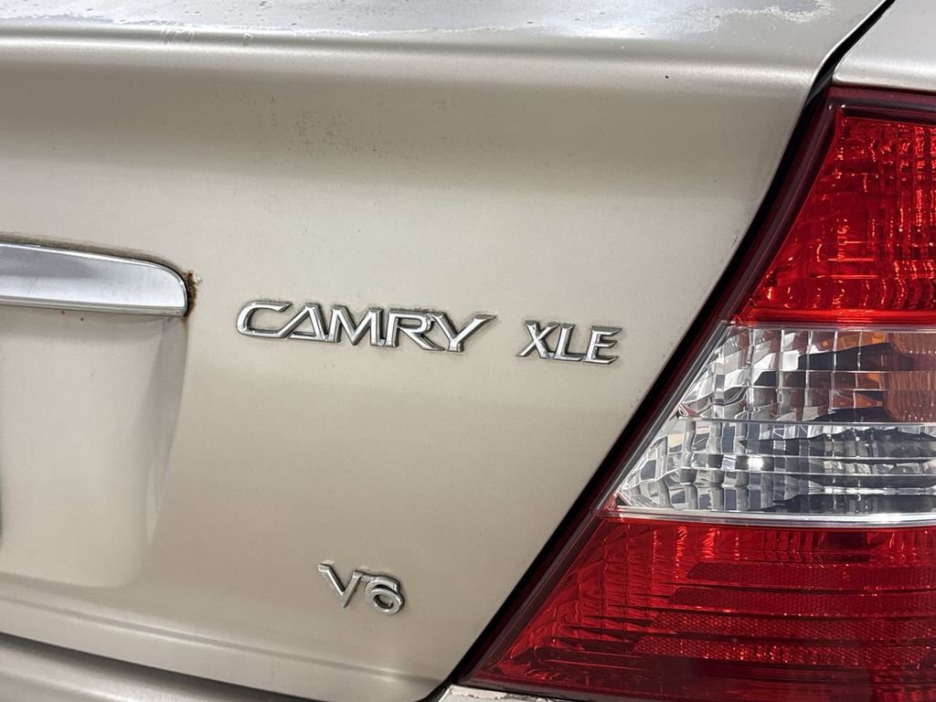 Used 2002 Toyota Camry XLE image 25