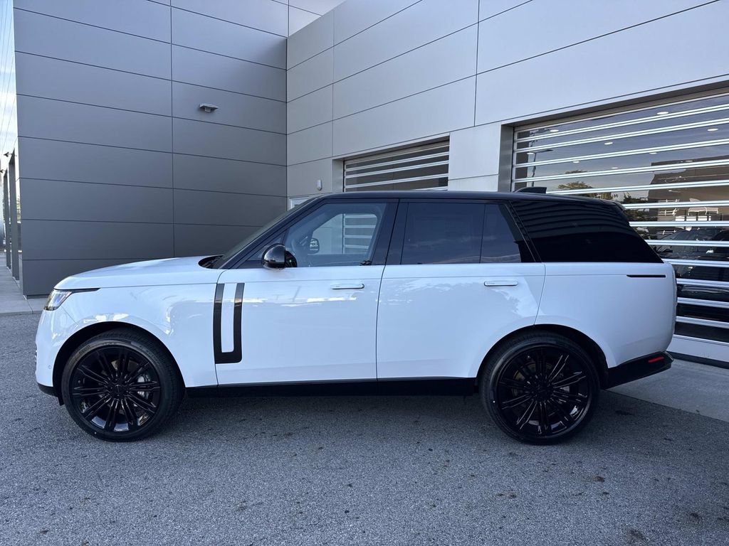 New 2026 Land Rover Range Rover SE AWD/4WD image 4