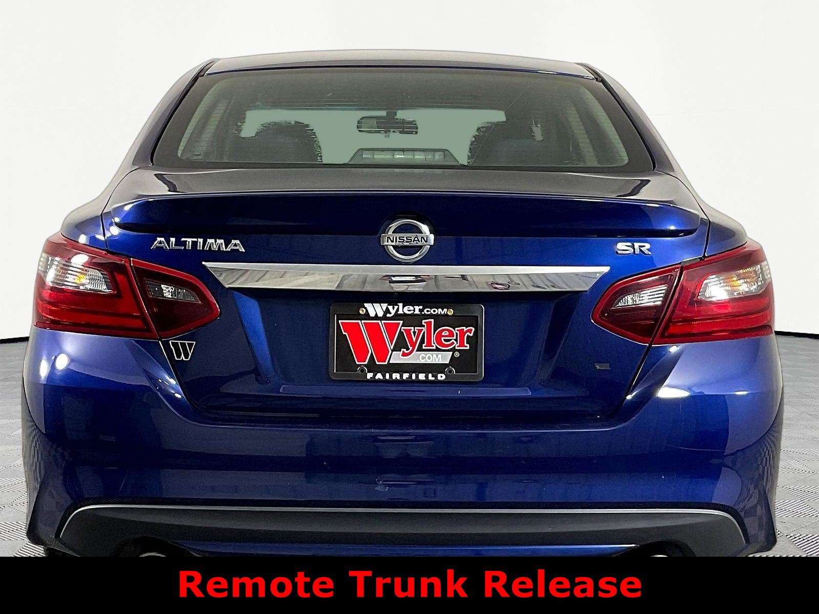 Used 2018 Nissan Altima 2.5 SR FWD image 5