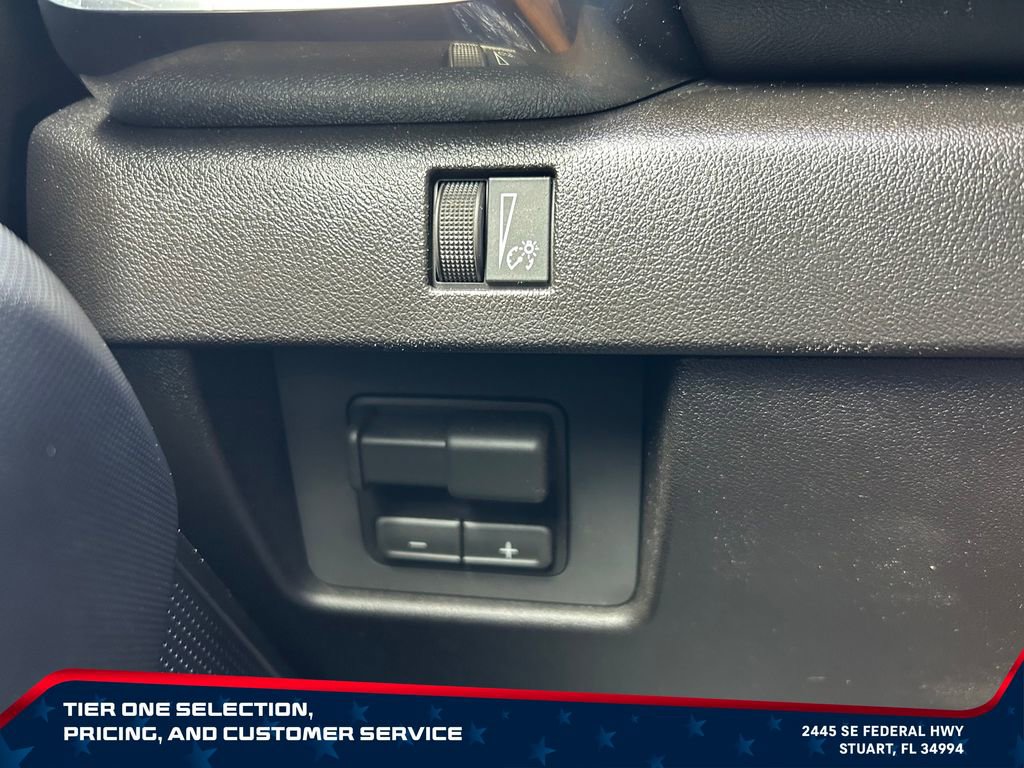 Used 2026 GMC Canyon Elevation RWD image 25