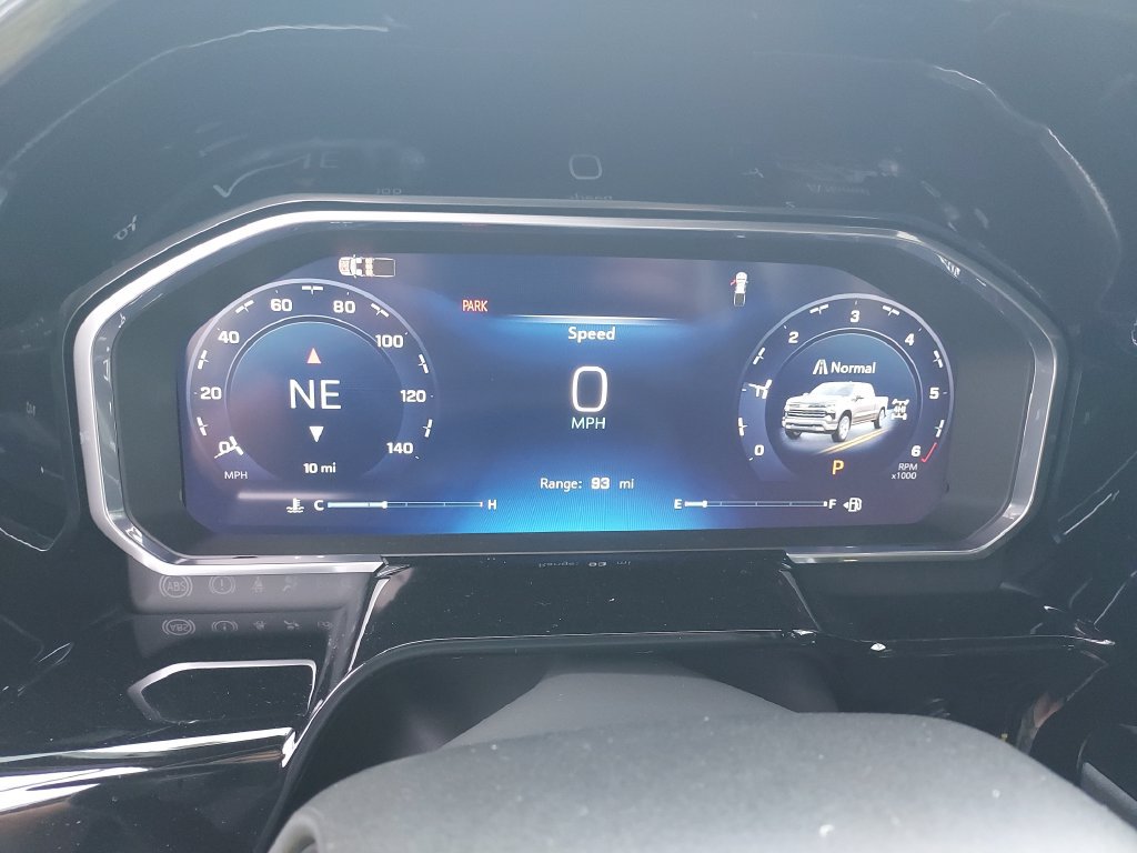 New 2026 Chevrolet Silverado 1500 RST w/ Redline Edition AWD/4WD image 18