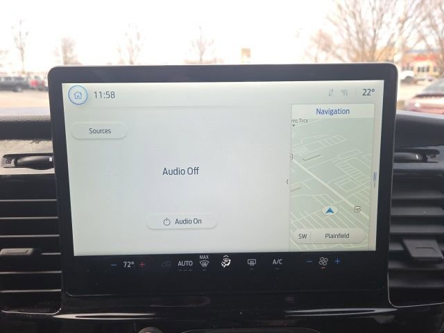 Used 2023 Ford Transit 350 XLT image 22