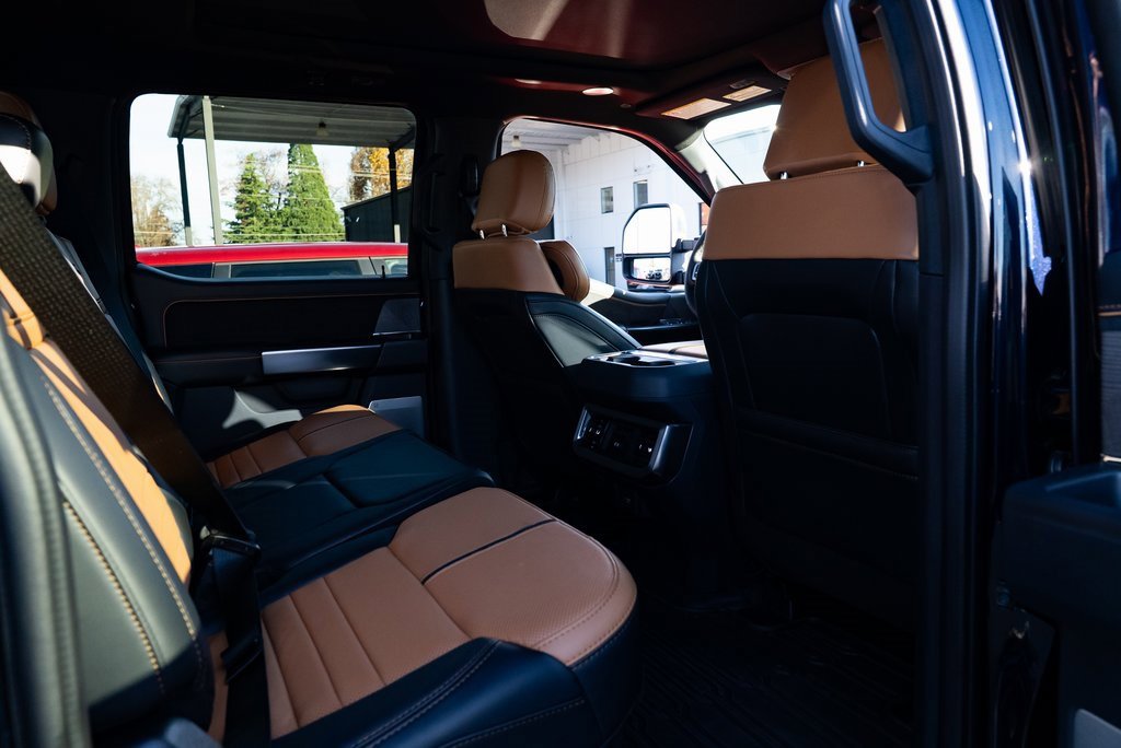 Used 2024 Ford F350 Platinum image 24