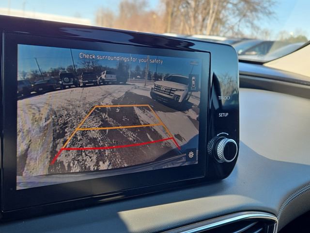 Certified 2023 Hyundai Santa Fe SE image 11