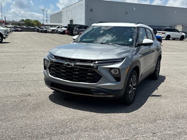 Used 2025 Chevrolet TrailBlazer ACTIV w/ Convenience Package FWD image 9