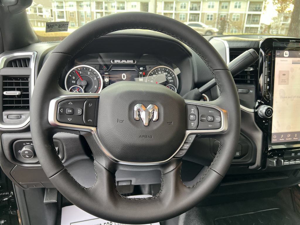New 2026 RAM 3500 Big Horn AWD/4WD image 10