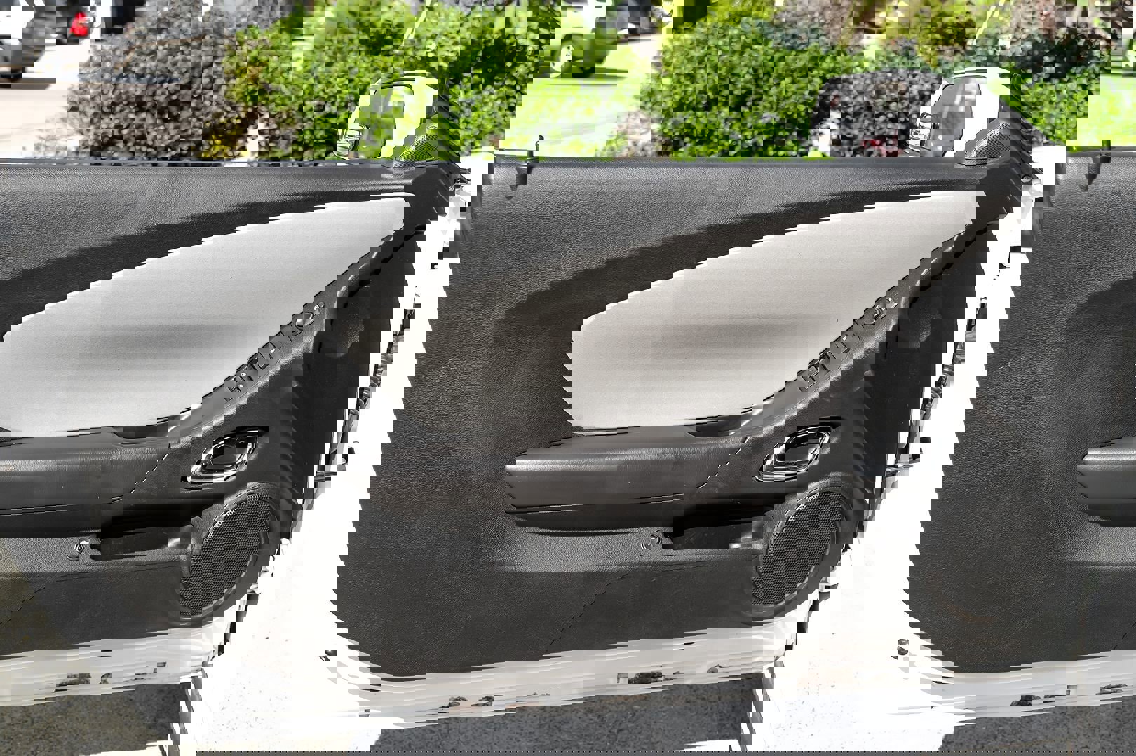 Used 2014 Chevrolet Camaro LS image 32