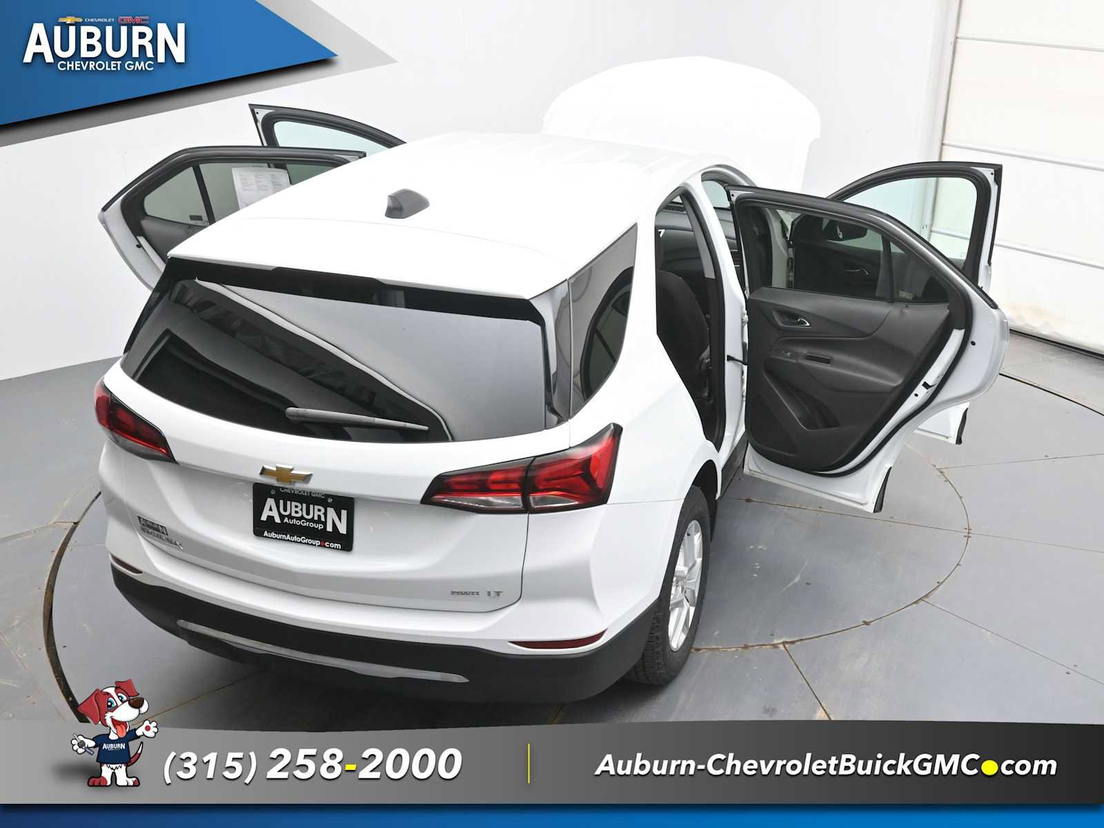 Used 2023 Chevrolet Equinox LT AWD/4WD image 36