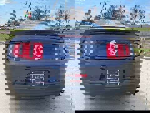 Used 2010 Ford Mustang Coupe image 43