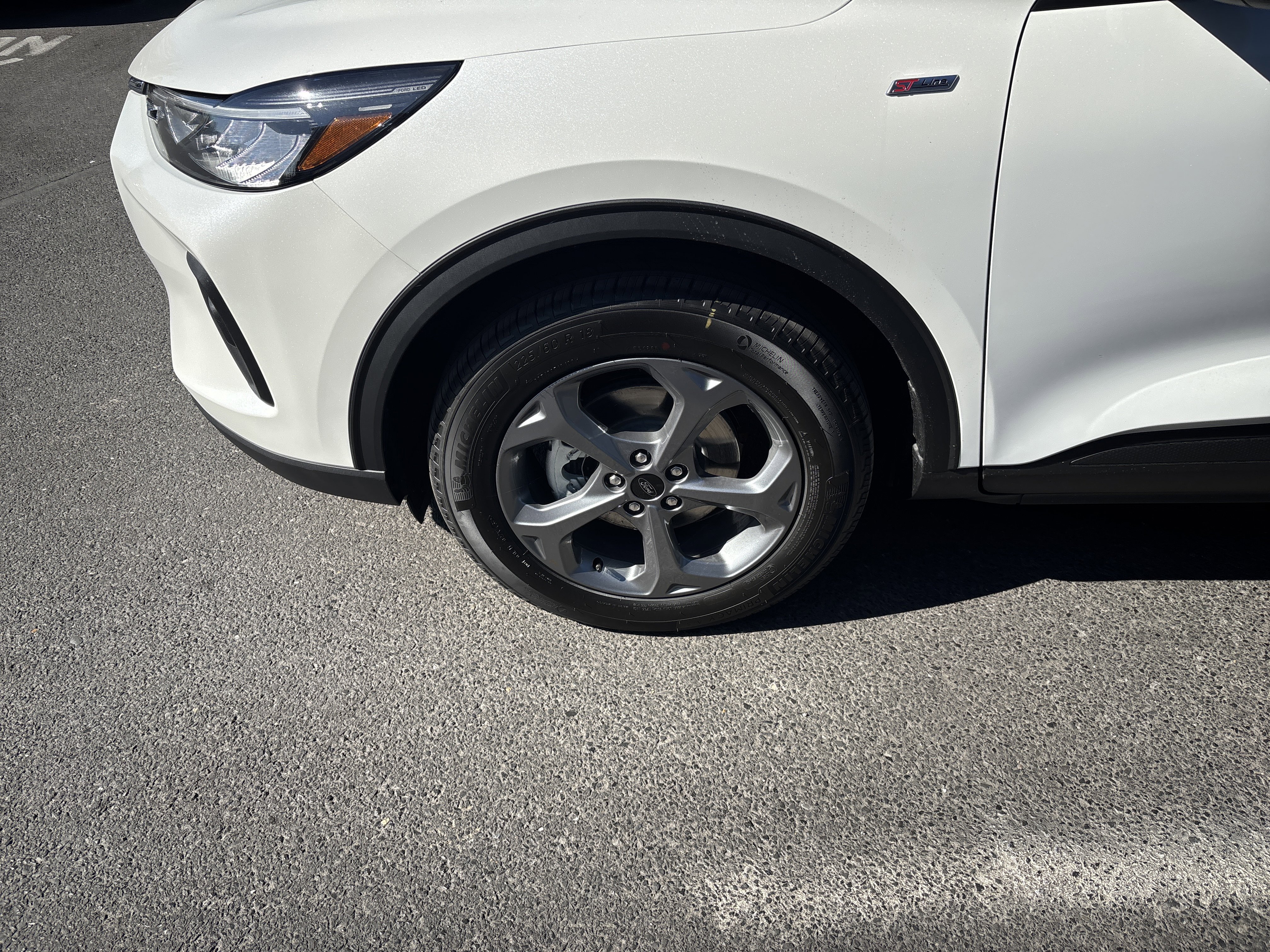 New 2026 Ford Escape ST-Line Select image 11
