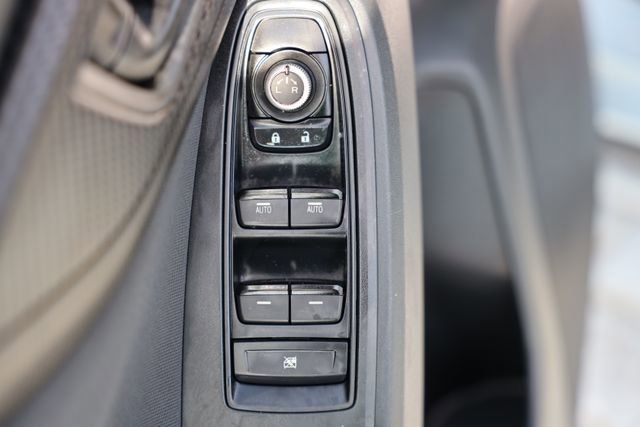 Used 2020 Subaru Crosstrek 2.0i Premium w/ Popular Package #2 image 11