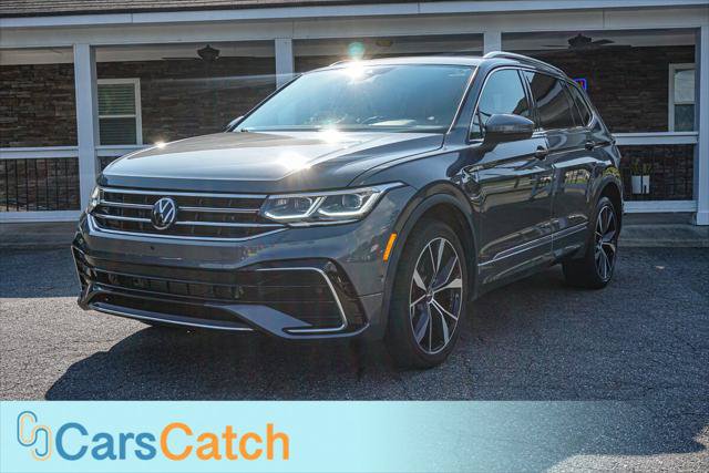 Used 2022 Volkswagen Tiguan SEL R-Line AWD/4WD image 12