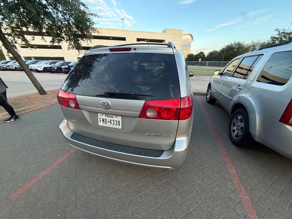 Used 2006 Toyota Sienna CE FWD image 13