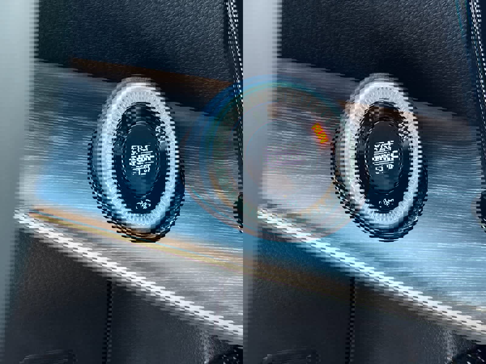 Used 2024 Jeep Wagoneer Series II w/ Flexible Seating Group image 25