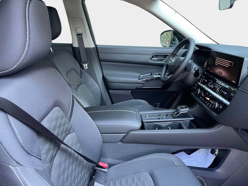 New 2026 Nissan Pathfinder SV FWD image 10