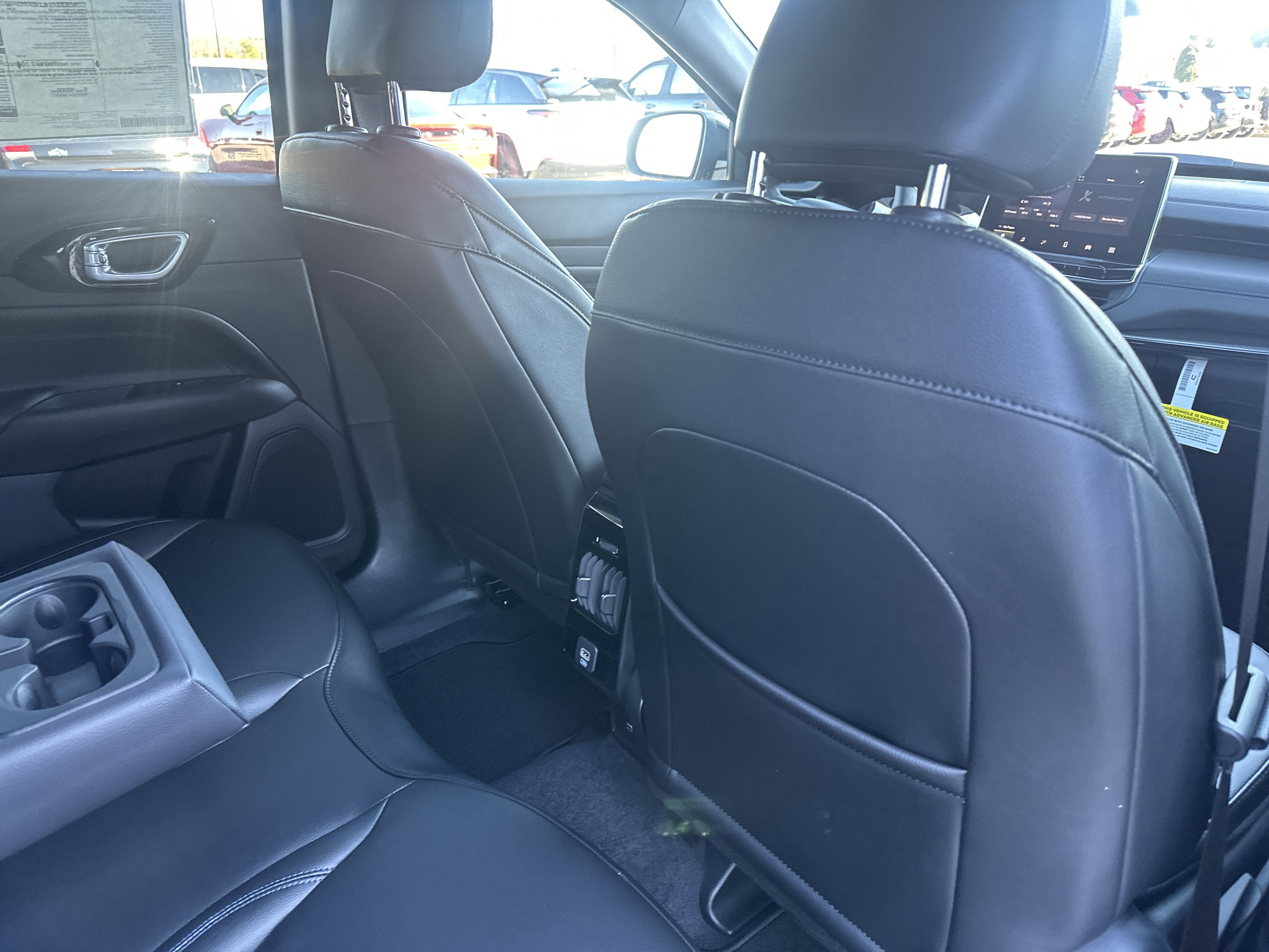 New 2026 Jeep Compass Latitude AWD/4WD image 24