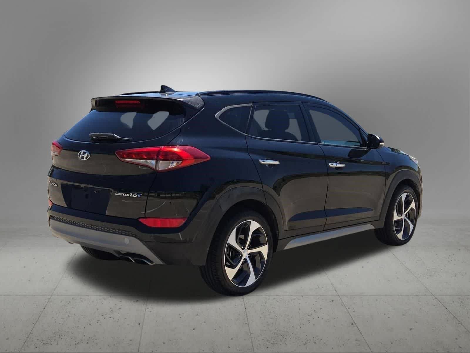 Used 2017 Hyundai Tucson Limited w/ Limited Ultimate Package 03 FWD image 6