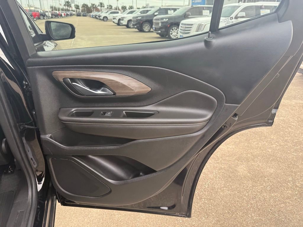 Used 2022 GMC Terrain Denali w/ Black Diamond Edition image 40