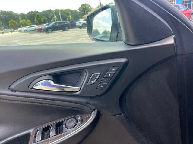 Used 2024 Chevrolet Malibu LT FWD image 13