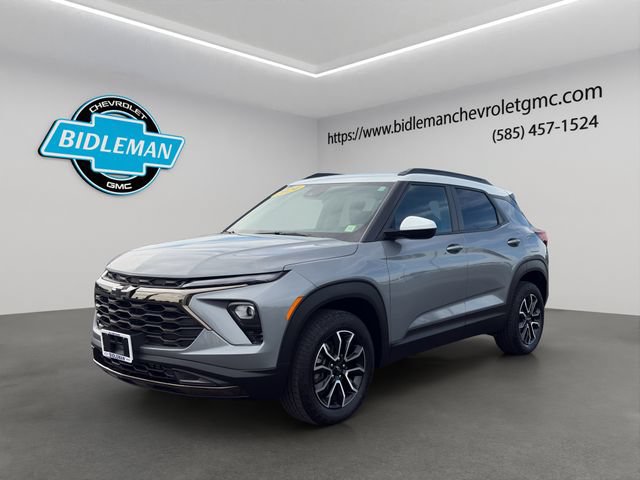 Used 2024 Chevrolet TrailBlazer ACTIV w/ Driver Confidence Package AWD/4WD image 3
