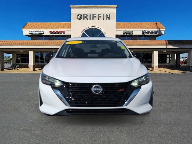 Used 2025 Nissan Sentra SR w/ SR Premium Package image 11