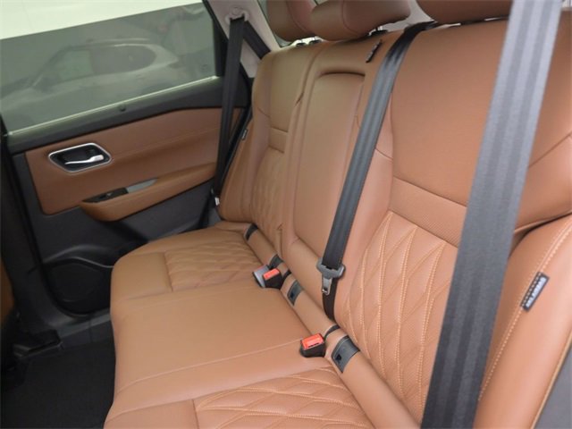 New 2026 Nissan Rogue Platinum w/ Platinum Premium Package image 14