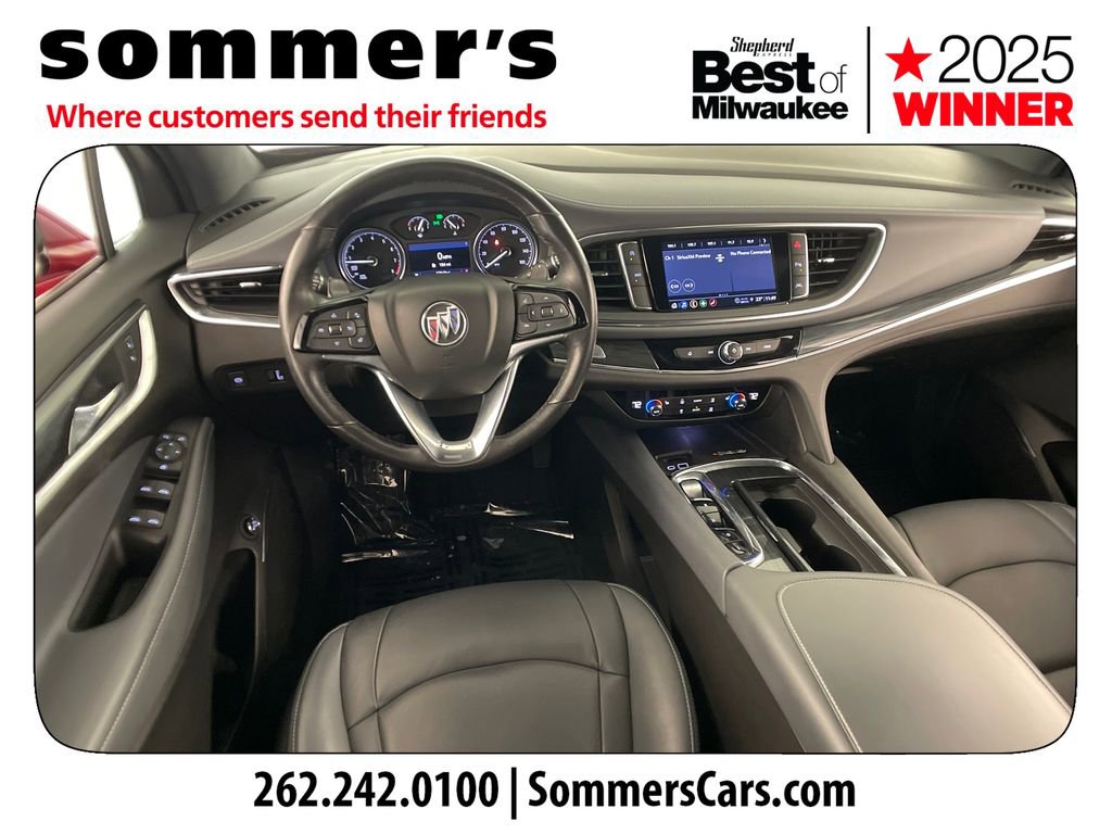 Used 2023 Buick Enclave Essence image 12