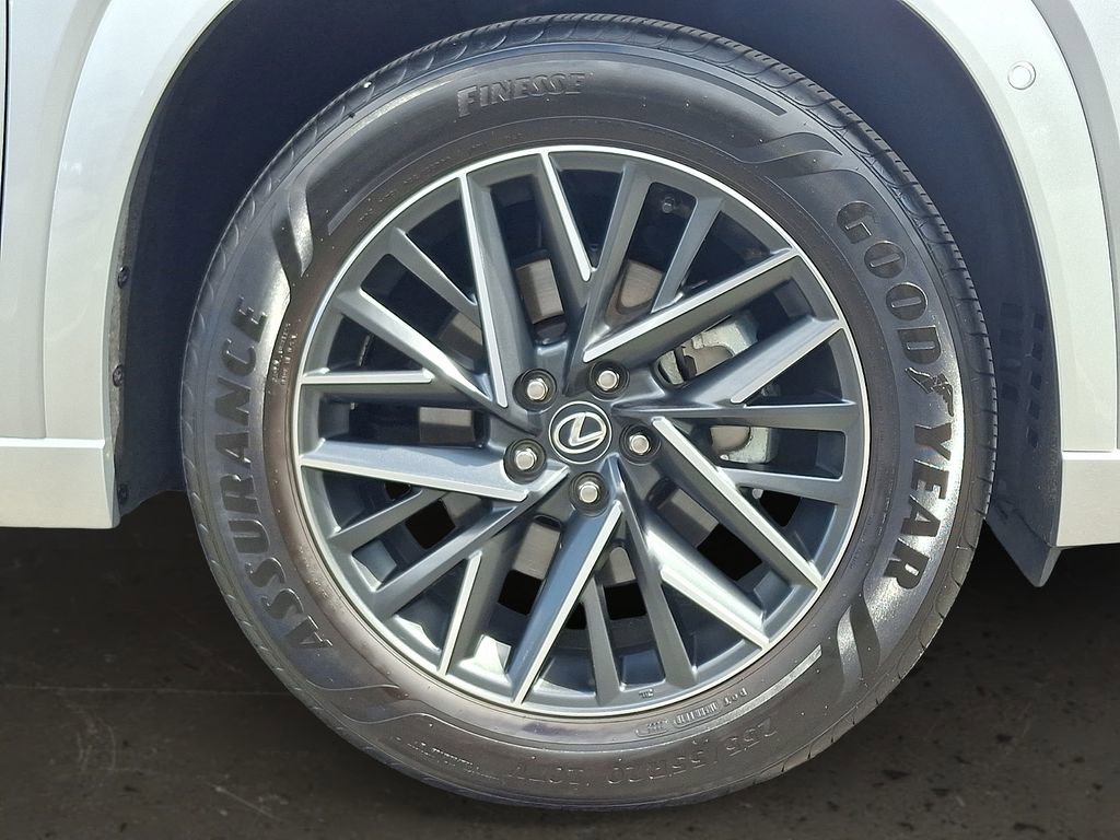 Used 2025 Lexus TX 350 AWD w/ Technology Package image 9