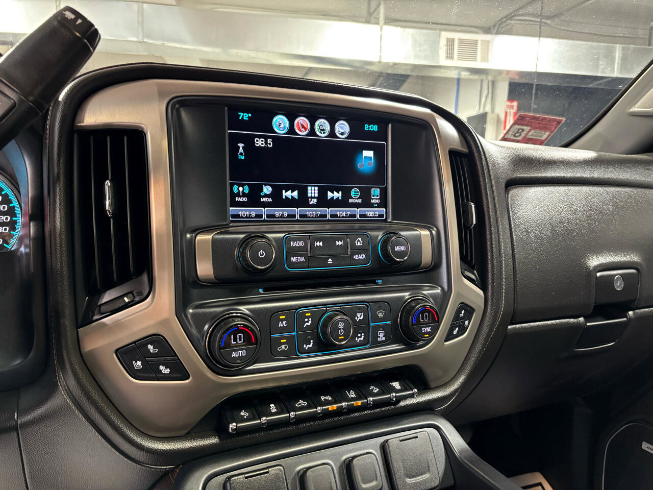 Used 2018 GMC Sierra 3500 Denali w/ Duramax Plus Package image 29