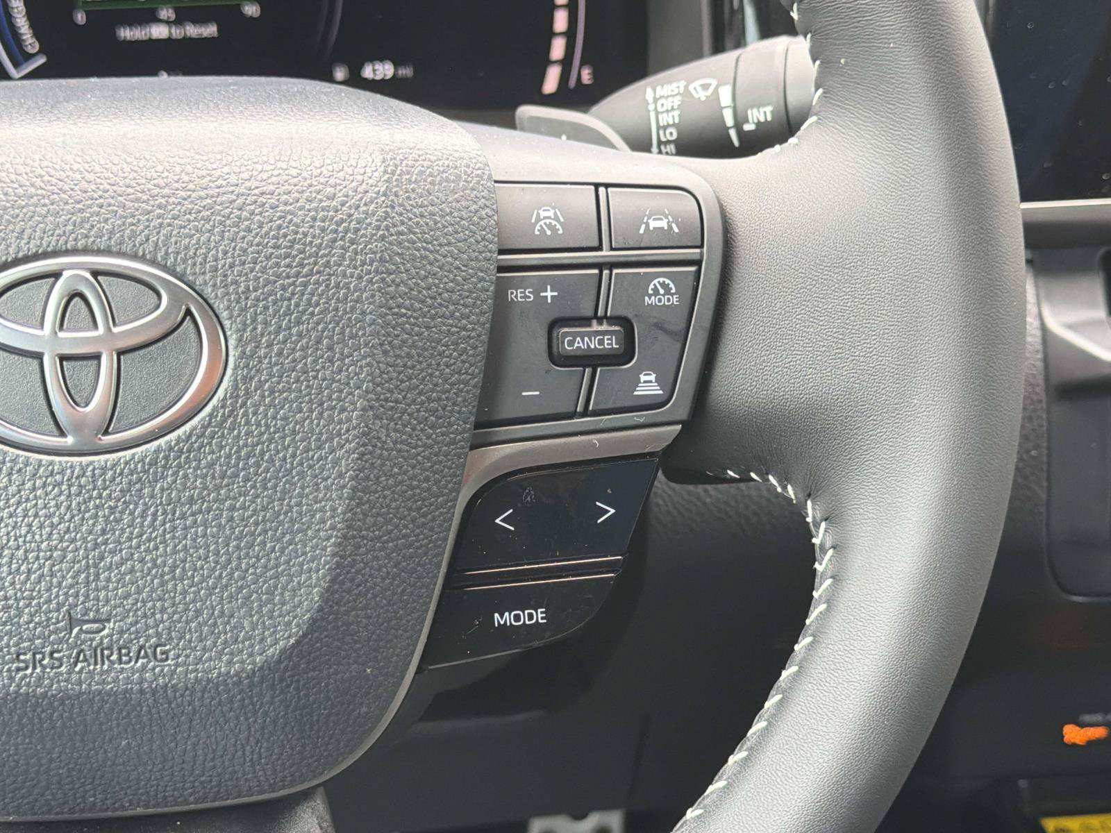 Used 2026 Toyota Camry SE FWD image 14