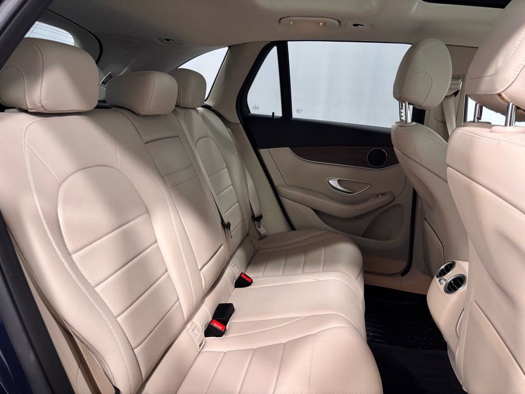 Certified 2022 Mercedes-Benz GLC 300 4MATIC image 23