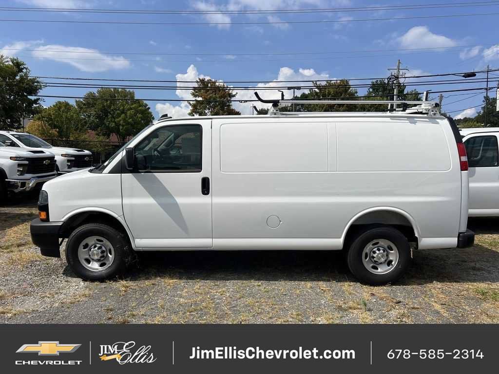 New 2025 Chevrolet Express 2500 w/ Driver Convenience Package RWD image 7