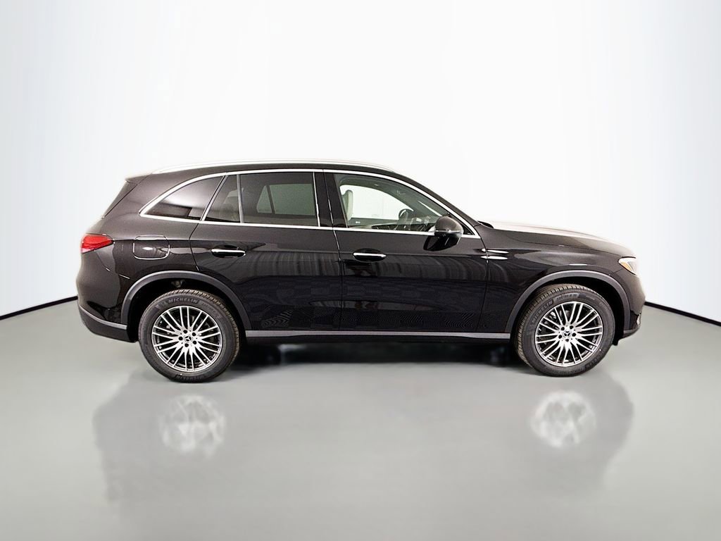 New 2026 Mercedes-Benz GLC 300 4MATIC image 8