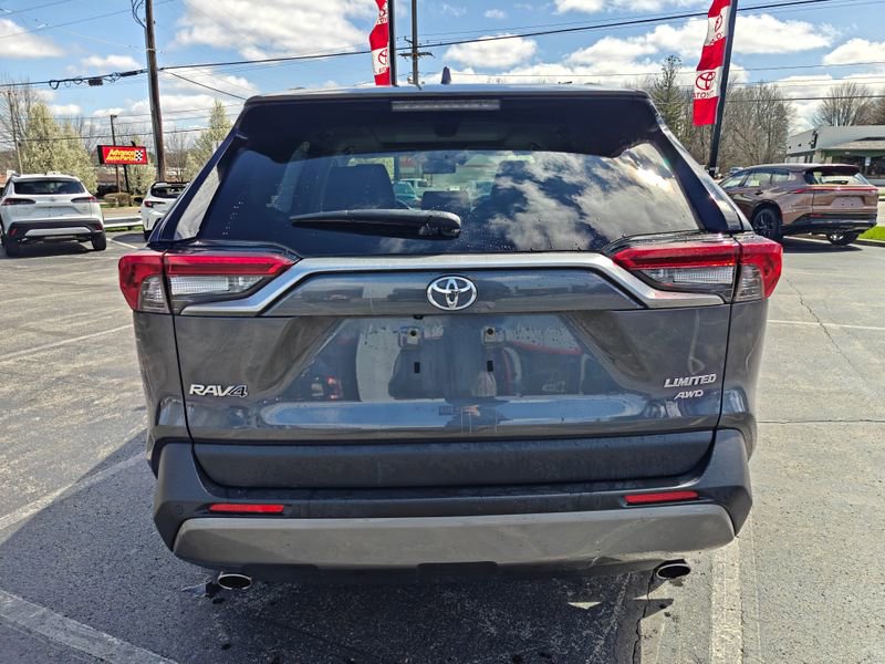 Used 2019 Toyota RAV4 Limited w/ Advanced Technology Package image 6