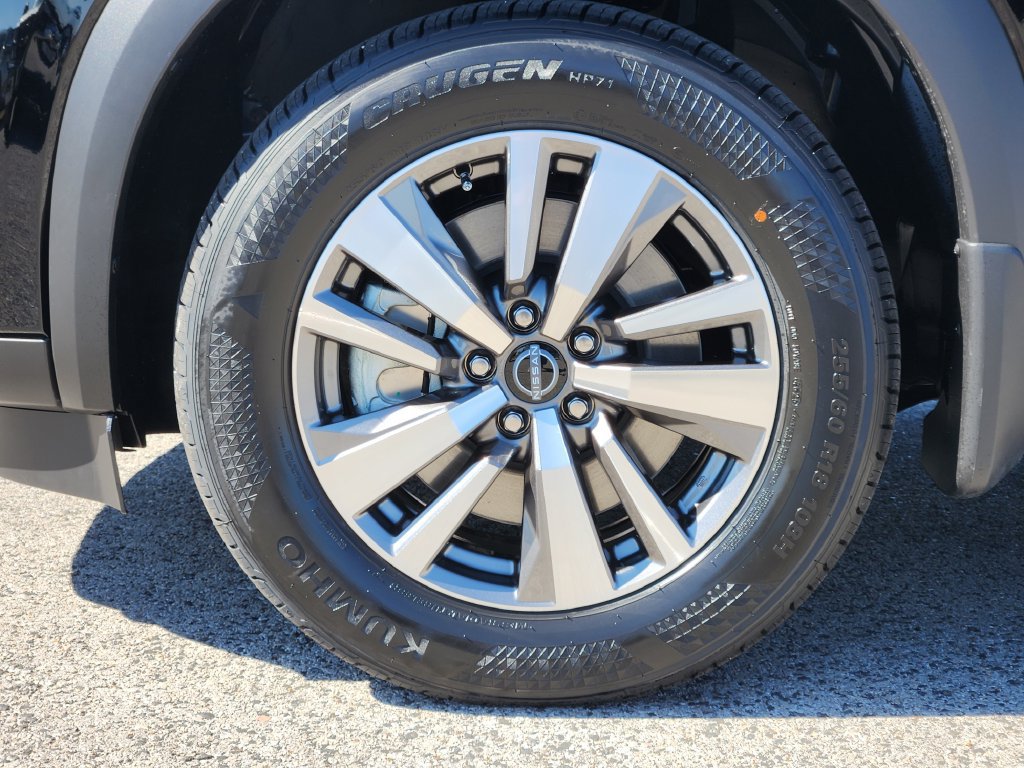 New 2026 Nissan Pathfinder SL FWD image 7