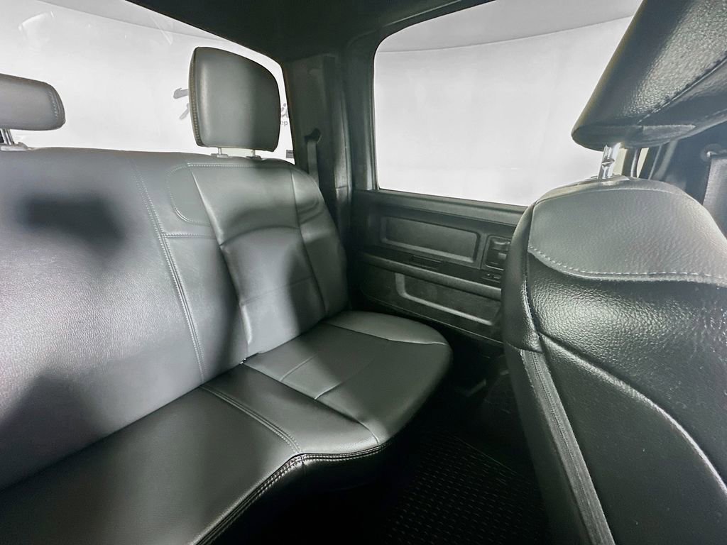 Used 2024 RAM 3500 Tradesman w/ Chrome Appearance Group image 14