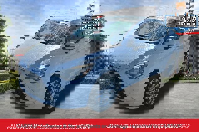 Used 2018 Toyota Yaris iA image 2