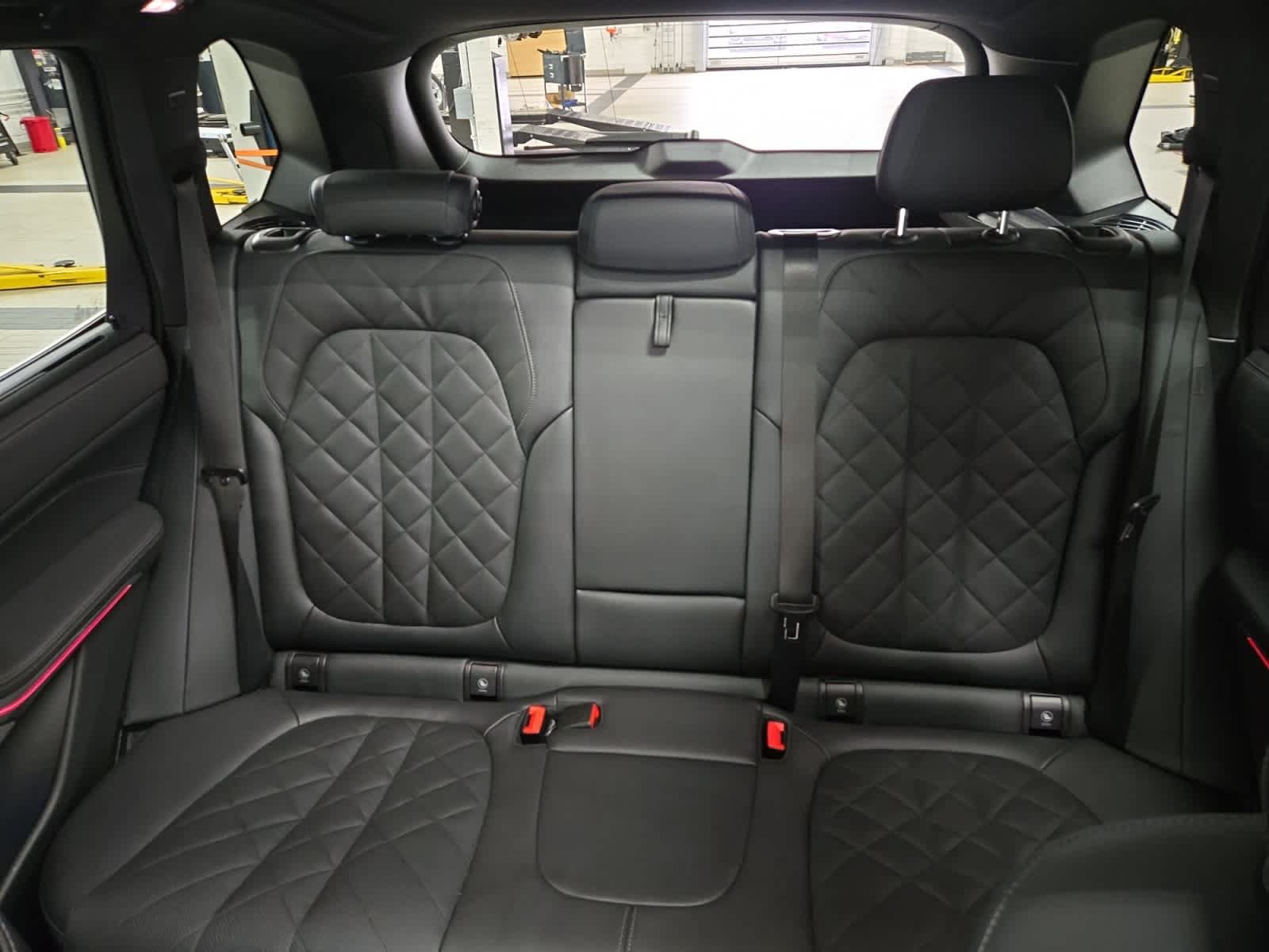 Used 2026 BMW X5 xDrive40i AWD/4WD image 33