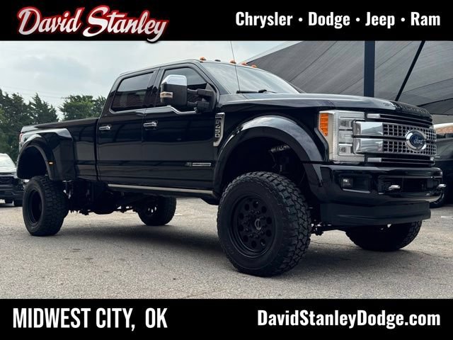 Used 2018 Ford F450 Platinum w/ Platinum Ultimate Package AWD/4WD image 1