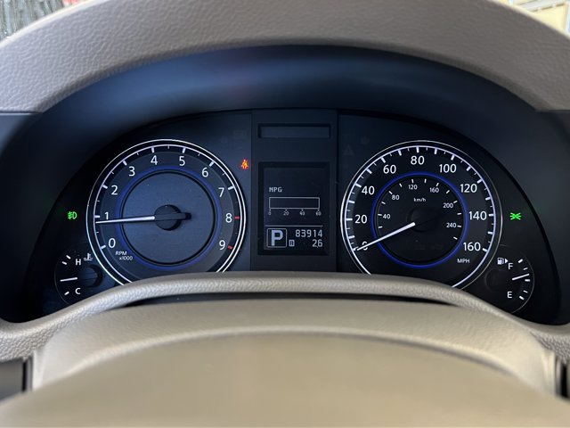 Used 2014 INFINITI Q60 Convertible w/ Premium Package RWD image 20